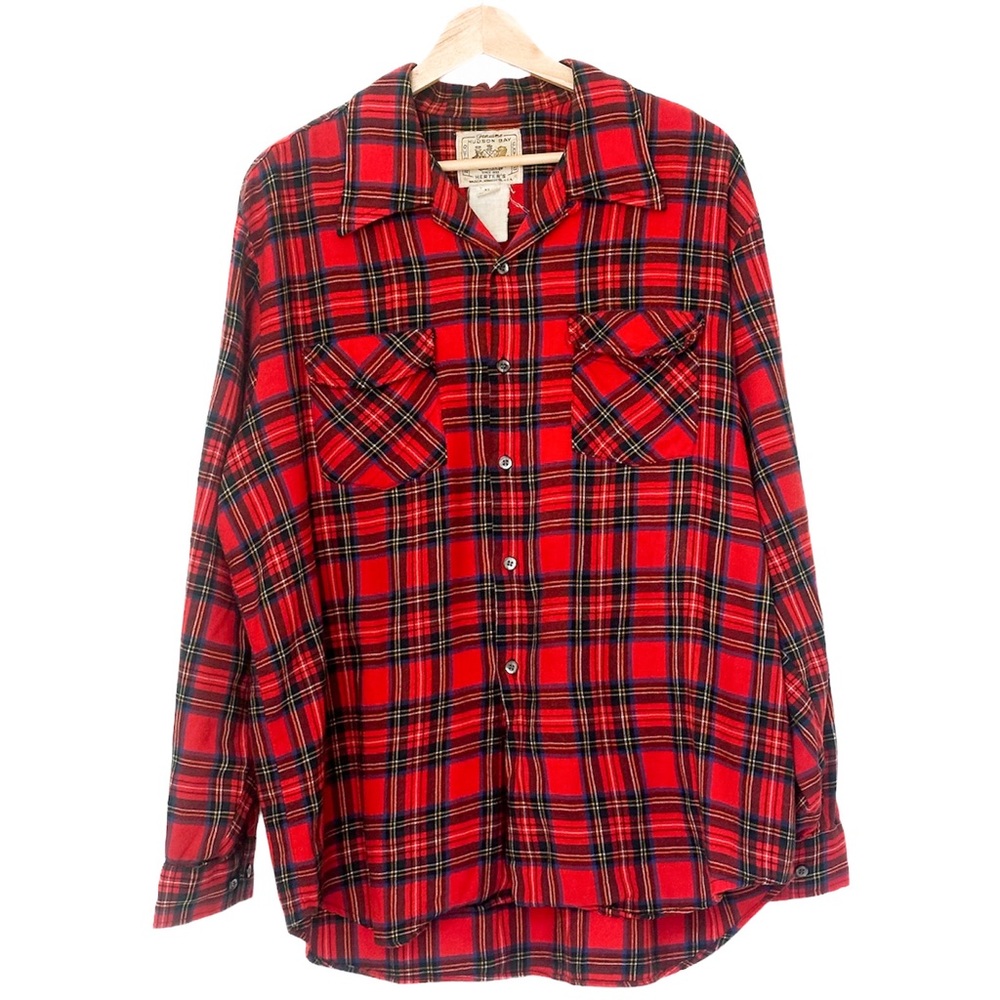 VTG Hudson Bay Red Flannel Button Down Long Sleeve Shirt Top — XL 17-17 1/2